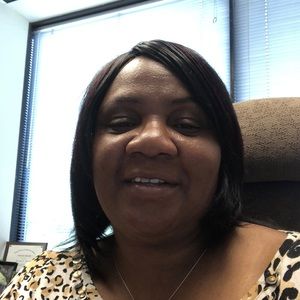 Meet your Posher, Brenda